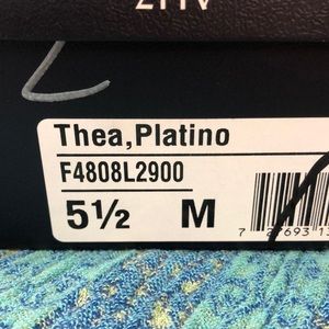 naturalizer thea 3 platform espadrilles